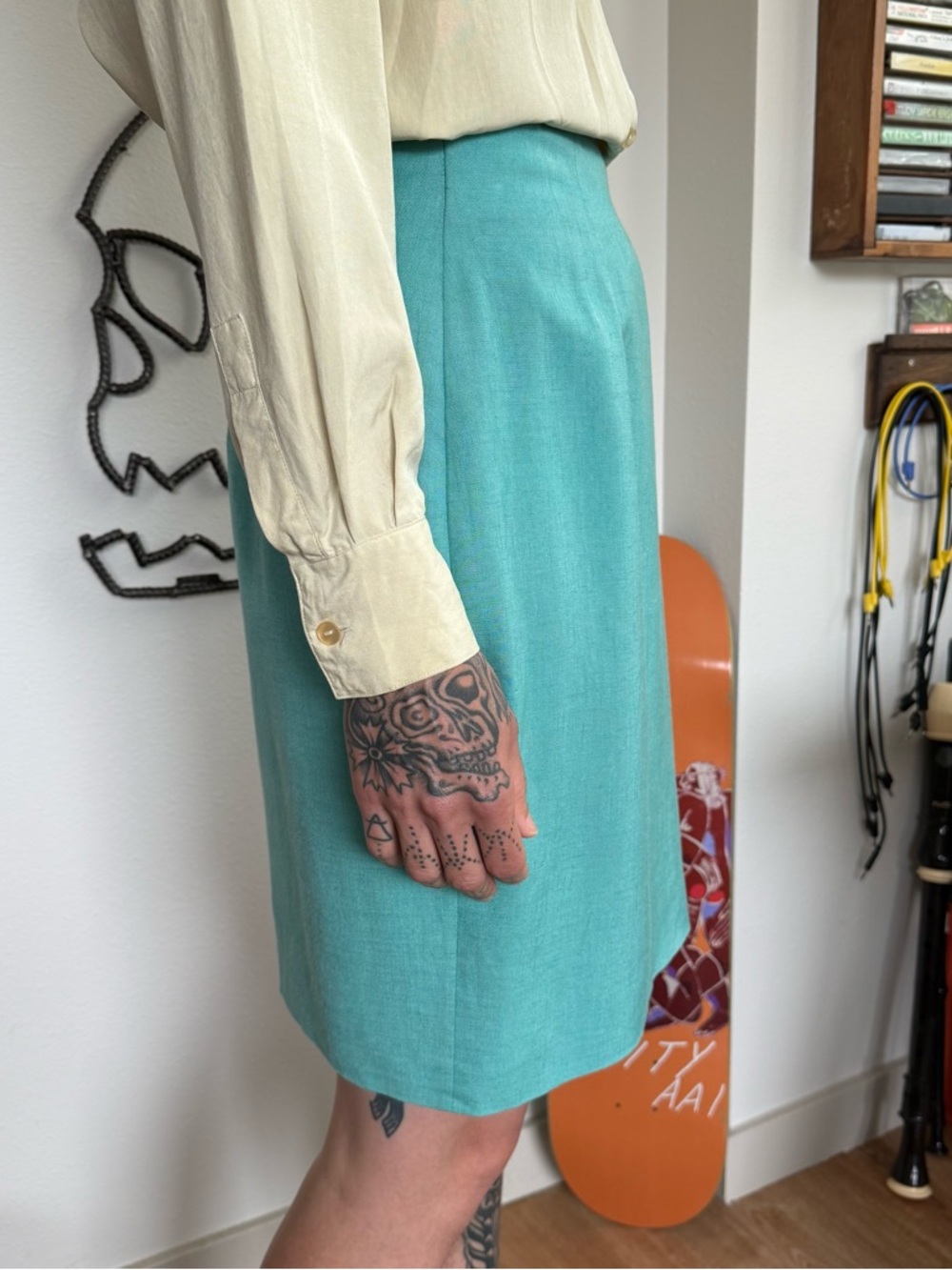 Vintage 90s Teal Linen Rayon Wrap Pencil Skirt ~ Size 4 / Small / 26" - Picture 2 of 9